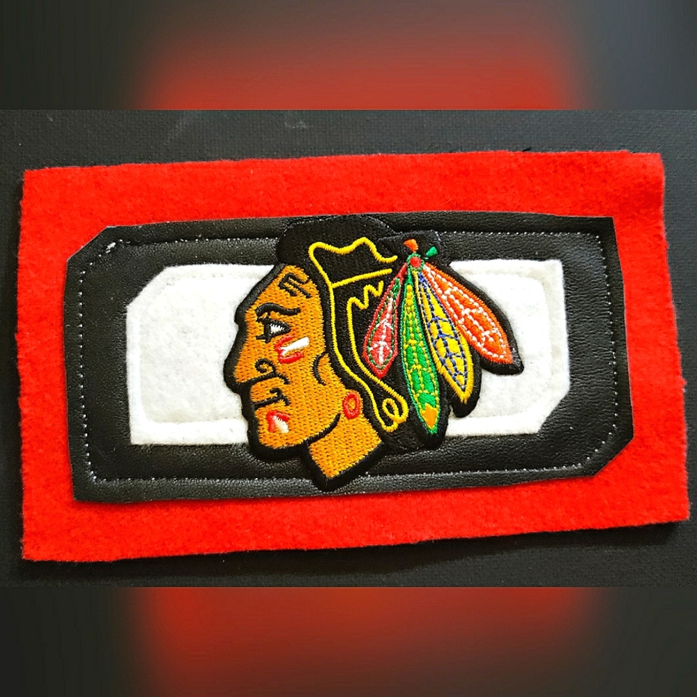NEW (1) Chicago Black Hawks Patch/Emblem/Appliqué! NHL Hockey. 5.5"x3.5" Unisex